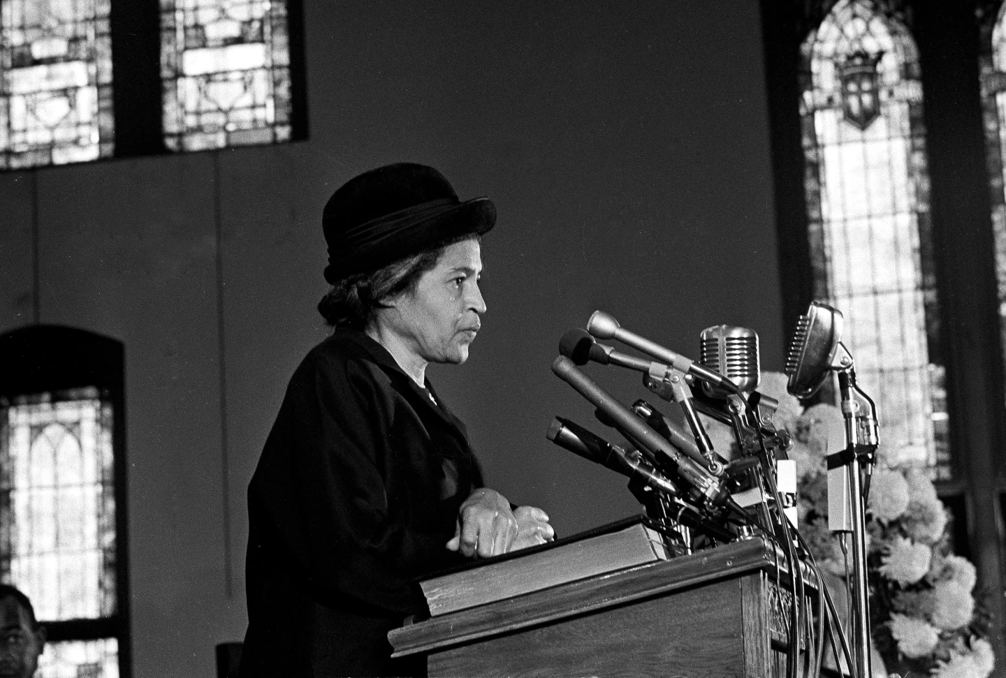 Alabama Honors Civil Rights Icons with New Statues of Rosa Parks and Helen Keller