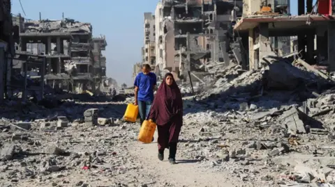 Calls for Increased Humanitarian Aid Access to Gaza Amid Hostage Tensions