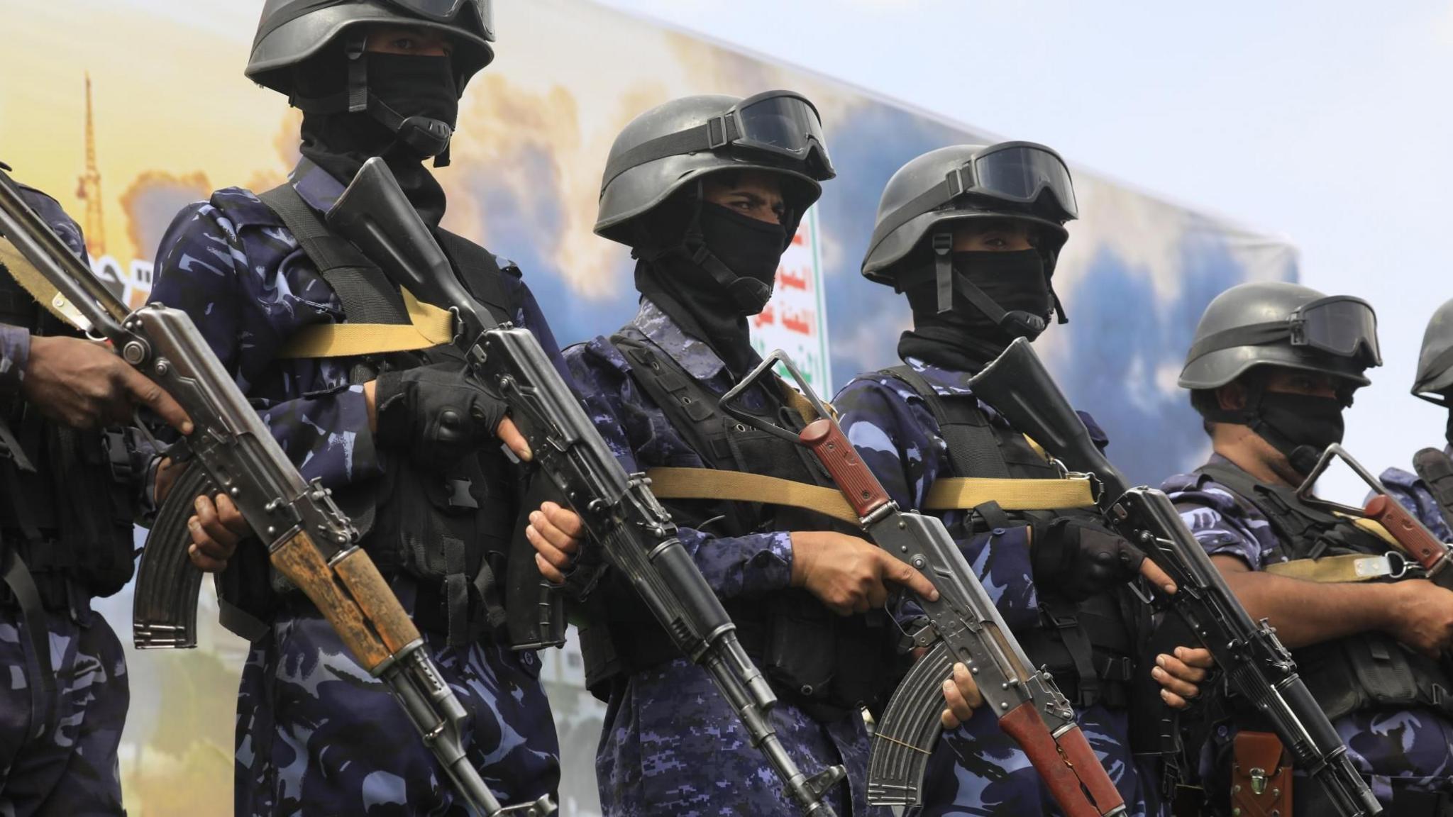 Houthi Attack Kills 30 Yemeni Government Troops, Deepening Conflict