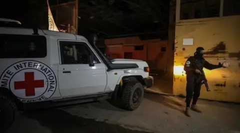 Hamas Struggles to Locate Remaining Bodies of Hostages Amid Ceasefire Negotiations