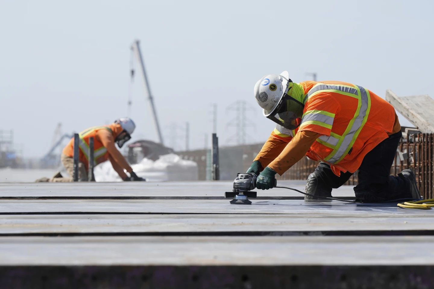 Trump Administration Redirects $2.4 Billion Rail Funds, Ignoring California Project