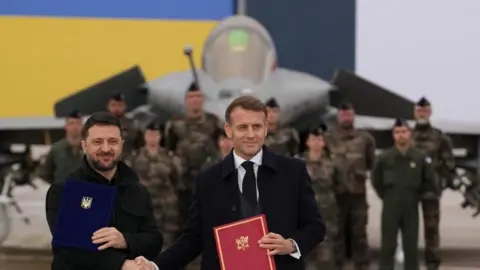 Ukraine Strengthens Air Defenses with Major French Fighter Jet Deal
