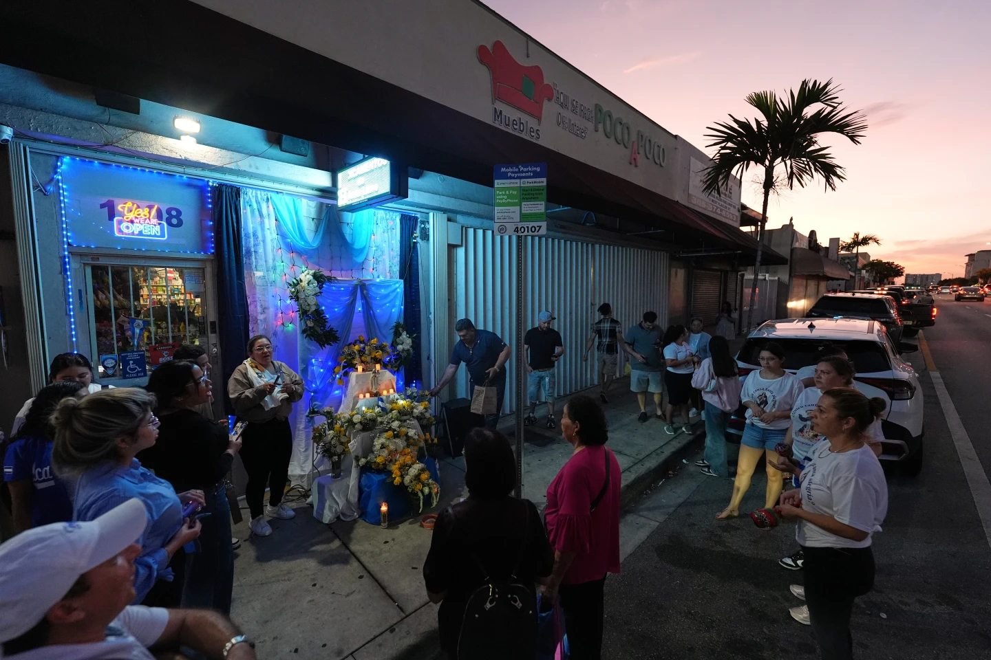 Nicaraguans Celebrate Tradition and Resilience Amid Religious Crackdown in Miami