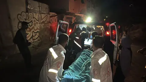 Escalation in Gaza: Israeli Strikes Follow Accusations of Ceasefire Violations