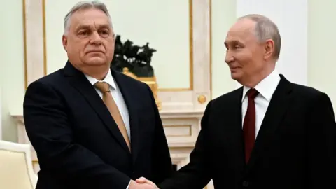 Hungary's Viktor Orban Strengthens Ties with Putin Amid Ongoing War in Ukraine