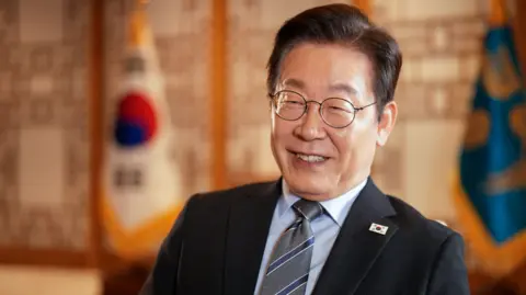 South Korea's President Endorses Trump-Kim Nuclear Freeze Deal