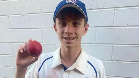 Tragic Loss: Teenage Cricketer Dies After Neck Injury During Training in Melbourne