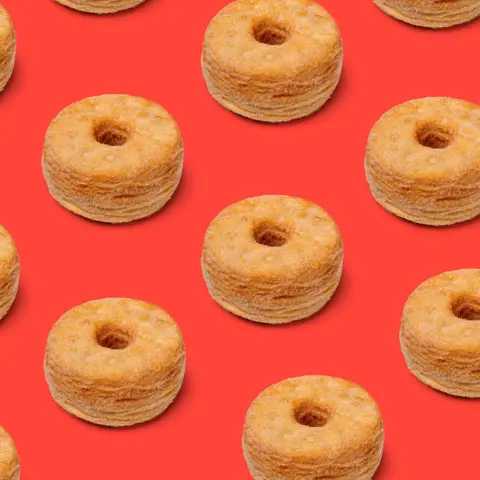 The Rise of Online Food Influencers: Is Traditional TV Cooking Dead?