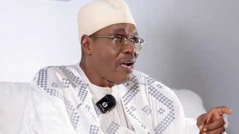 Cameroon Opposition Leader Stands Firm Against Election Fraud Claims