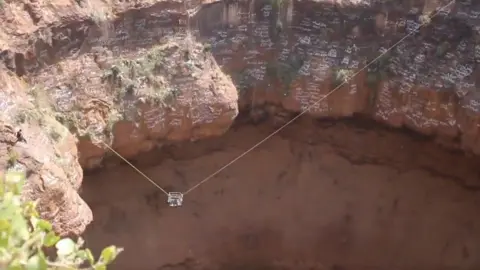 Spider‑Man of Yemen: A Free‑Climber Died in Volcanic Crater