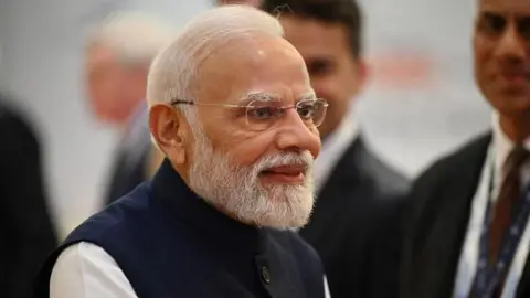 Confusion Surrounds Trump's Claim About India Halting Russian Oil Imports