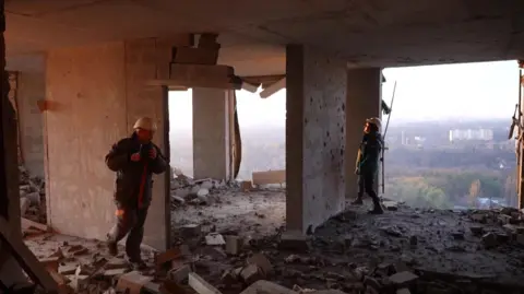 Tragic Drone Attack in Kyiv Claims Lives and Damages Civilian Infrastructure