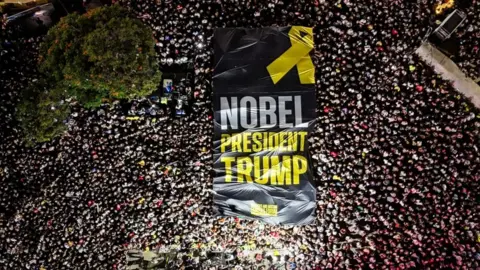 Tel Aviv Rally Unites Israelis in Hope for Hostage Release Amidst Ongoing Conflict