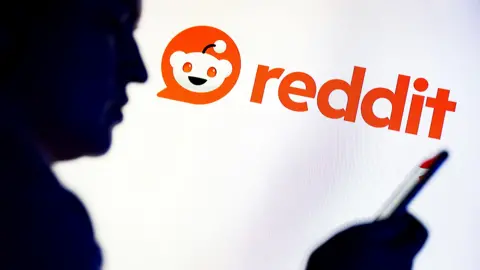 Reddit Takes Legal Stand Against Australia's Child Social Media Ban