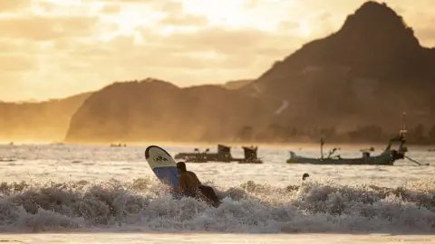 Lombok's Transformation: The Struggles Beneath the Shine of 'Balification'