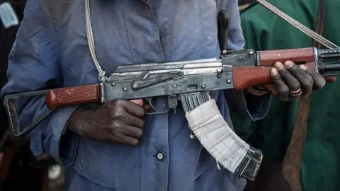 Brave Escape: Two Schoolgirls Free Themselves from Kidnappers in Nigeria