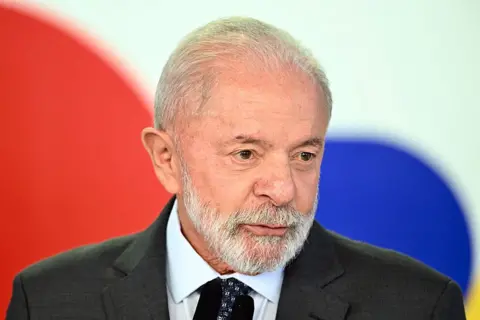 Renewed Dialogue: Lula and Trump Hold 'Friendly' Call Amid Tariff Dispute