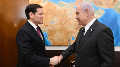 Netanyahu Threatens Further Strikes on Hamas Leaders Following Qatar Attack